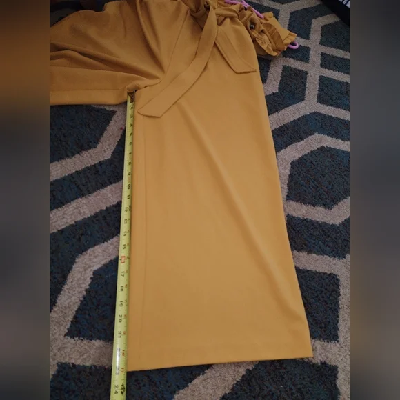 Calvin Klein Dressy Mustard Yellow Jumpsuit Sleeveless Sz 14 EUC